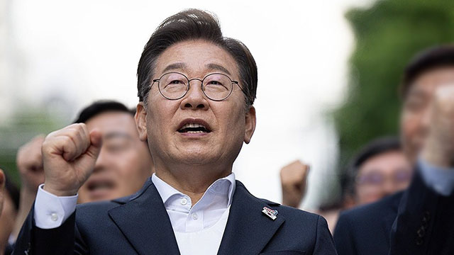 [속보] 이재명 “4년 연임제, 결선투표제 도입…<br>국무총리 국회서 추천”