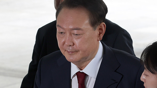 윤 전 대통령 특검 2차 조사 불출석…<br>“5일 오전 9시까지 출석” 재통보