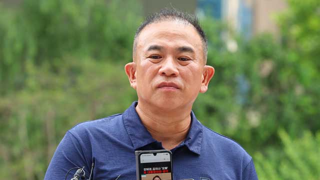 ‘공천개입 의혹’ 명태균, 특검 출석…윤석열 전 대통령 부부 관여 수사