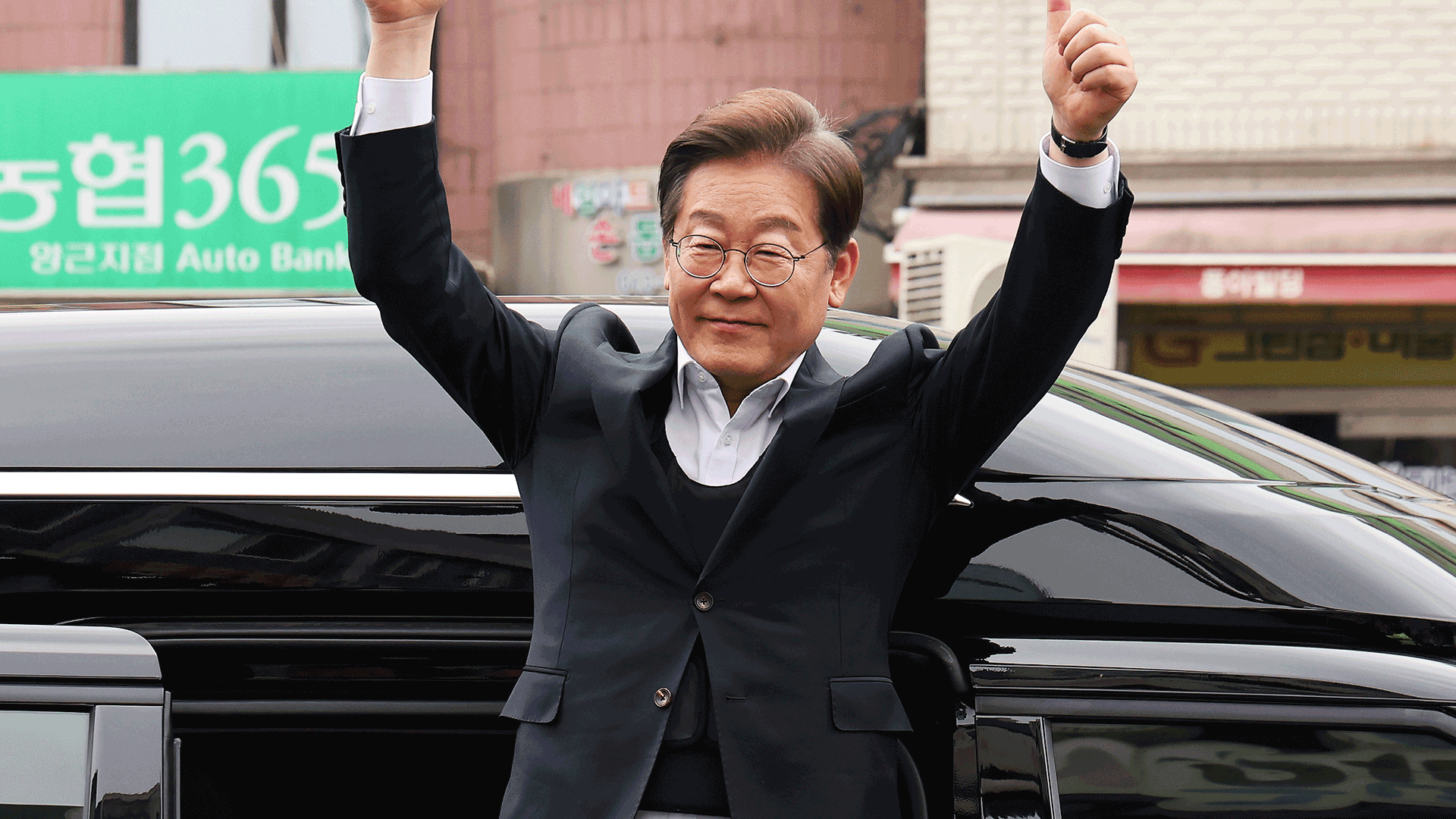 이재명 “선거 기회 보장해야”…민주당 “대선 후로 재판 연기”