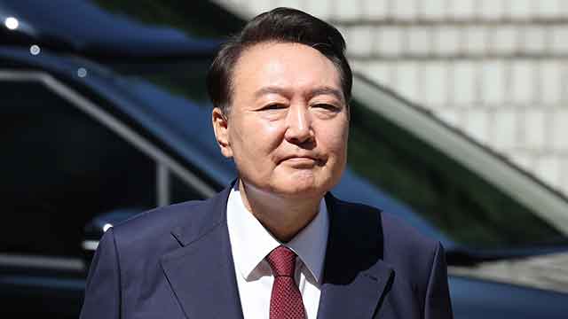내란특검 “윤, 비공개 출입 불가…사실상 출석 조사 거부”