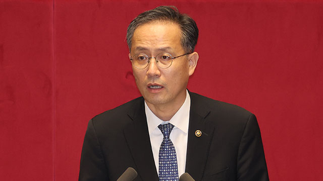 정부 “관세 서한 영향, 금융시장 변동성 커지면 즉각 조치”